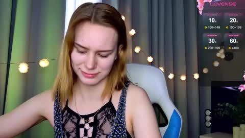 Snapshot of _ramona__ chatting on 7, 3, 2025 im Amy online show from 7, 3, 2025