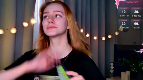 Snapshot of _ramona__ chatting on 12, 3, 2025 im Amy online show from 12, 3, 2025