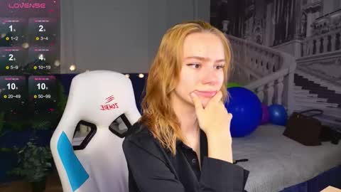 Snapshot of _ramona__ chatting on 22, 9, 2025 im Amy online show from 22, 9, 2025