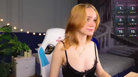 Snapshot of _ramona__ chatting on 26, 9, 2025 im Amy online show from 26, 9, 2025