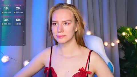 Snapshot of _ramona__ chatting on 2, 10, 2025 im Amy online show from 2, 10, 2025