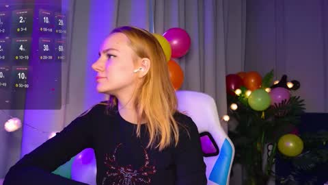 Snapshot of _ramona__ chatting on 7, 10, 2025 im Amy online show from 7, 10, 2025