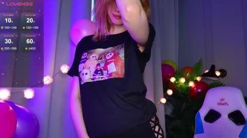 Snapshot of _ramona__ chatting on 10, 10, 2025 im Amy online show from 10, 10, 2025