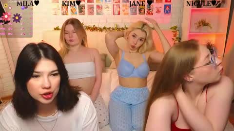 Snapshot of _ramune_ chatting on 1, 6, 2026 Merlizz Eva Jane Mila Nicole left to right online show from 1, 6, 2026