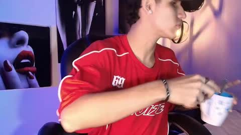 Snapshot of _realwav chatting on 2, 11, 2025 wav online show from 2, 11, 2025