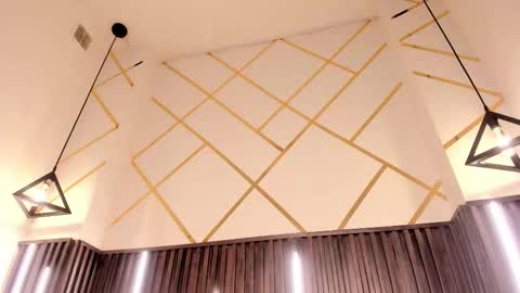 rebecca online show from 8, 11, 2025