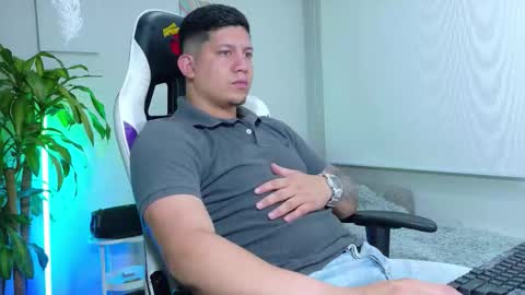 Roberto online show from 8, 2, 2026