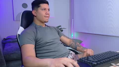 Roberto online show from 11, 3, 2026