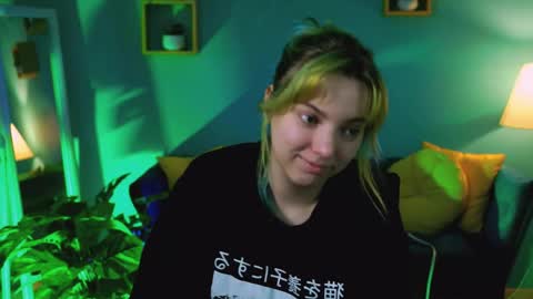 Snapshot of _rockstone_ chatting on 11, 4, 2026 Rock stone online show from 11, 4, 2026