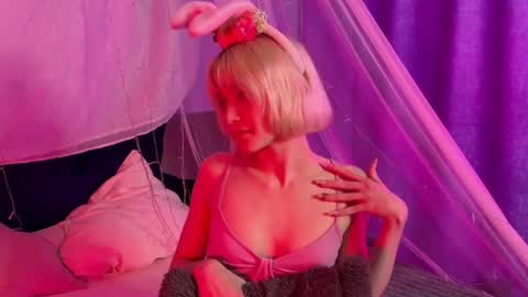 sabrina  online show from 16, 5, 2026