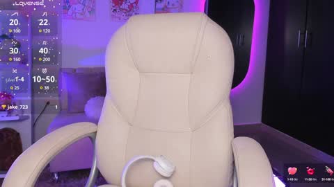   online show from 12, 1, 2025