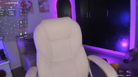   online show from 31, 1, 2025