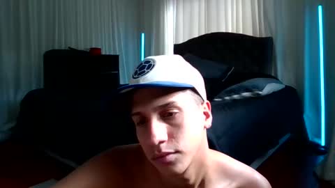 Snapshot of _sahhir chatting on 26, 10, 2025 sair online show from 26, 10, 2025