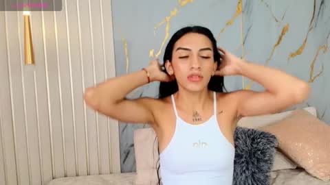 SAMARA SMITH  online show from 6, 10, 2025