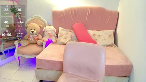 Samantha Saenz online show from 27, 11, 2025