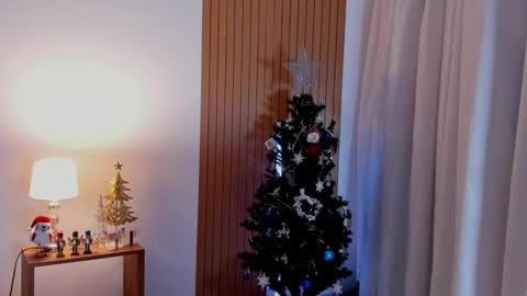 Snapshot of _samsexy_ chatting on 14, 12, 2024 Sam --- next stream 1 dic food and vino show . online show from 14, 12, 2024