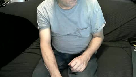 Snapshot of _samuel_ chatting on 5, 7, 2026 Samuel online show from 5, 7, 2026