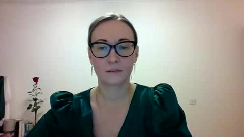 _sandyqueen__ online show from 22, 11, 2025