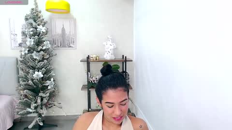 Snapshot of _sassy_girl chatting on 12, 12, 2024 Sassy Girl online show from 12, 12, 2024