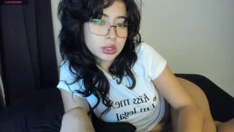 Chloee online show from 15, 6, 2026