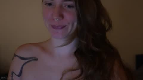 Snapshot of _sensualia_ chatting on 19, 6, 2026 Lia online show from 19, 6, 2026