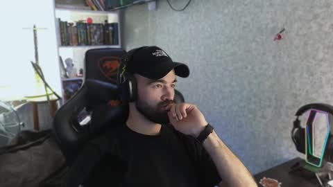 Snapshot of _serious_man chatting on 14, 9, 2025 Ask me online show from 14, 9, 2025