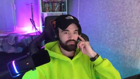 Snapshot of _serious_man chatting on 1, 10, 2025 Ask me online show from 1, 10, 2025