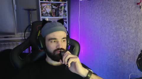 Ask me online show from 6, 11, 2025