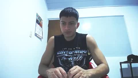 Juan Pablo-independent model online show from 12, 10, 2025