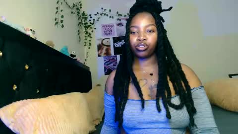 _sexysquirter online show from 17, 4, 2026