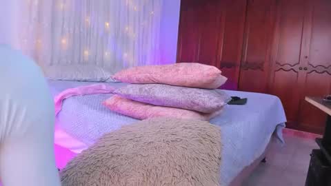 Snapshot of _shantall_777 chatting on 30, 10, 2025 Shsntal online show from 30, 10, 2025