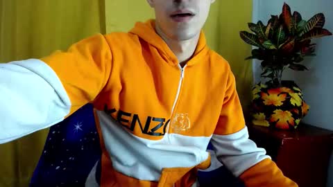 Snapshot of _skyleer_ chatting on 3, 11, 2025 _skyleer_ online show from 3, 11, 2025