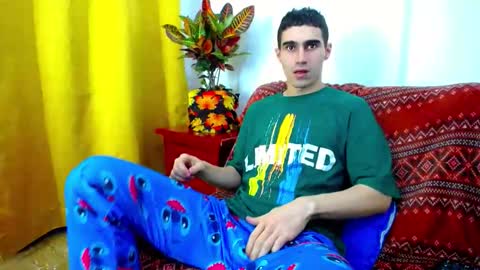 Snapshot of _skyleer_ chatting on 4, 11, 2025 _skyleer_ online show from 4, 11, 2025