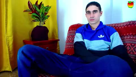 Snapshot of _skyleer_ chatting on 15, 11, 2025 _skyleer_ online show from 15, 11, 2025