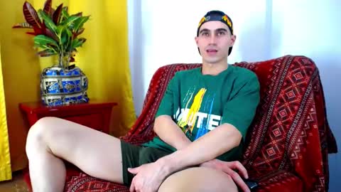 Snapshot of _skyleer_ chatting on 22, 11, 2025 _skyleer_ online show from 22, 11, 2025