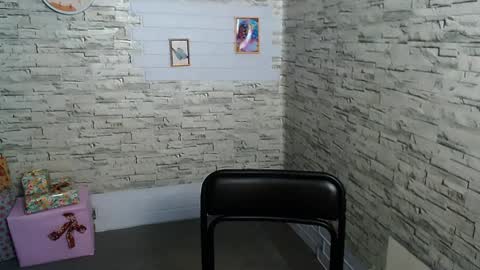 Snapshot of _snow_queen__ chatting on 12, 12, 2024 Rachel online show from 12, 12, 2024