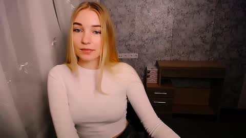 Snapshot of _snow_queen__ chatting on 28, 1, 2025 Rachel online show from 28, 1, 2025