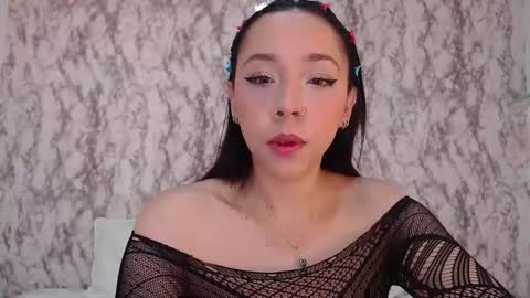 Snapshot of _sofiaparker_ chatting on 23, 1, 2025 Sofia Parker online show from 23, 1, 2025