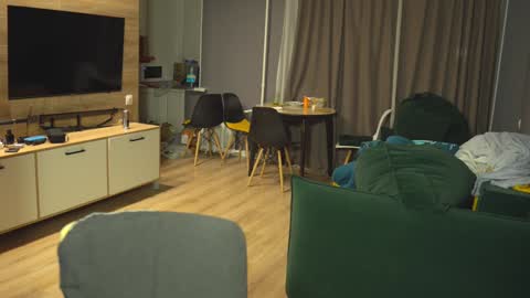 Snapshot of _sopranos_ chatting on 24, 12, 2024 OLIVERpvt is open online show from 24, 12, 2024