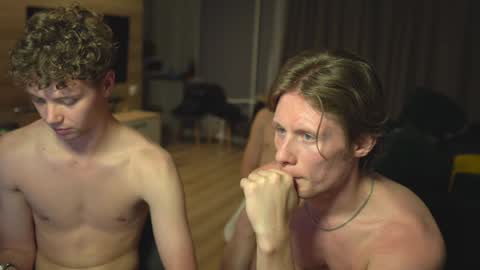 Snapshot of _sopranos_ chatting on 6, 1, 2025 OLIVERpvt is open online show from 6, 1, 2025