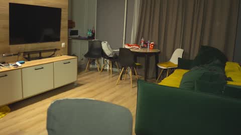 Snapshot of _sopranos_ chatting on 9, 1, 2025 OLIVERpvt is open online show from 9, 1, 2025