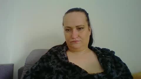 Melisa online show from 31, 10, 2025