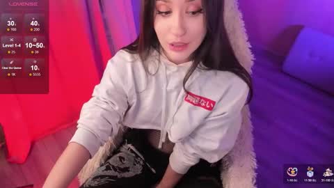 Snapshot of _sserendipityy_ chatting on 28, 11, 2025 _sserendipityy_ online show from 28, 11, 2025