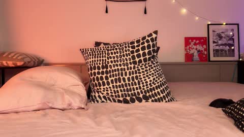 Ann online show from 18, 11, 2025