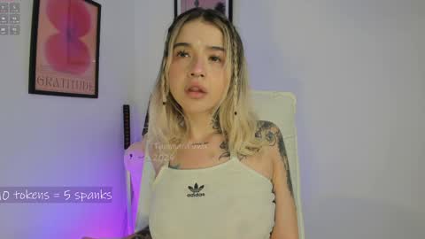 Snapshot of _tammarra_ chatting on 20, 4, 2026 _tammarra_ online show from 20, 4, 2026