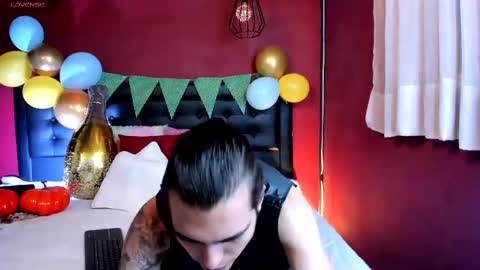    online show from 1, 10, 2025