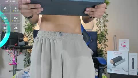 Taylor online show from 11, 11, 2025