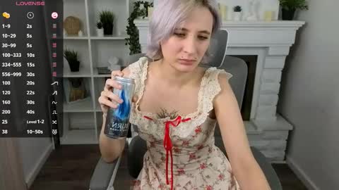 Snapshot of _taylor_moon chatting on 13, 11, 2025 Taylor online show from 13, 11, 2025