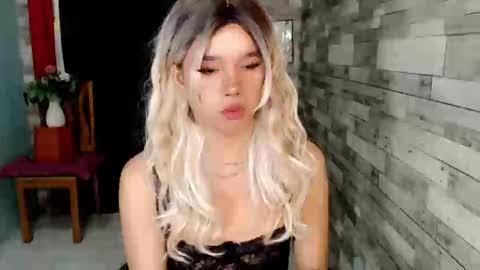 Iam Alex online show from 9, 1, 2025