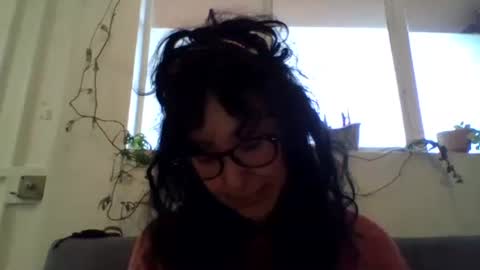 _tutti_frutti_ online show from 14, 1, 2025